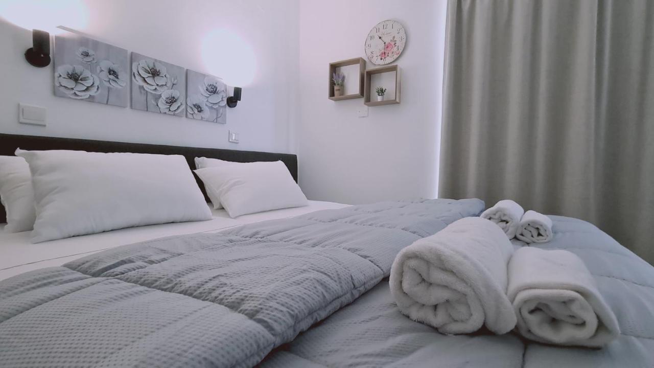 Stay Napa Living Studios Ayia Napa Exteriör bild