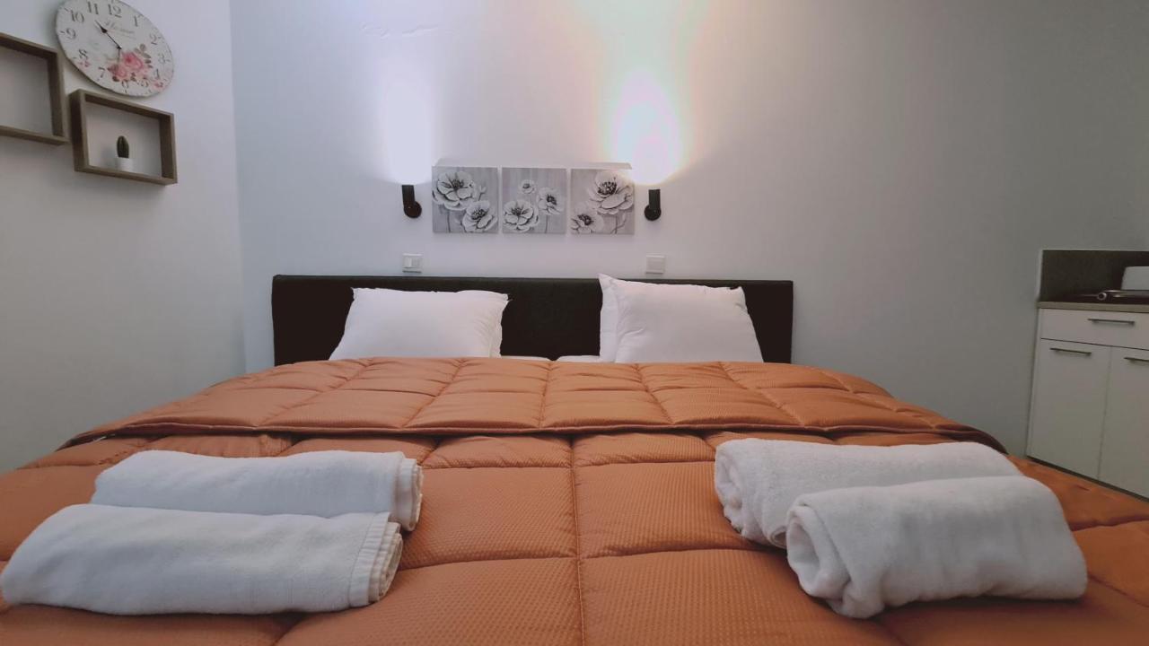 Stay Napa Living Studios Ayia Napa Exteriör bild