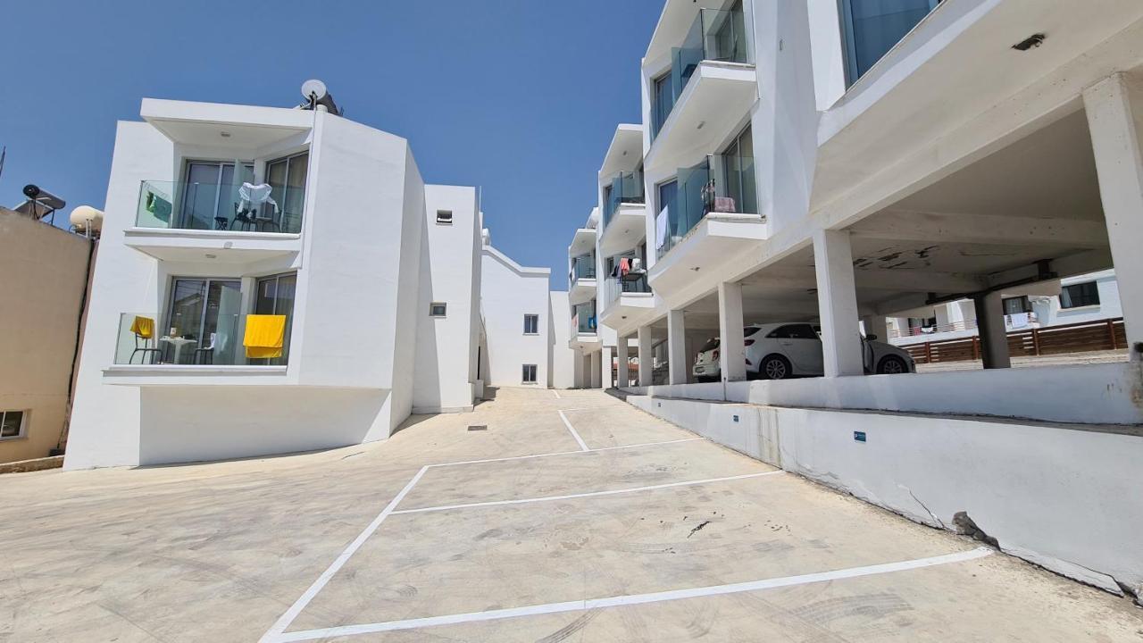 Stay Napa Living Studios Ayia Napa Exteriör bild