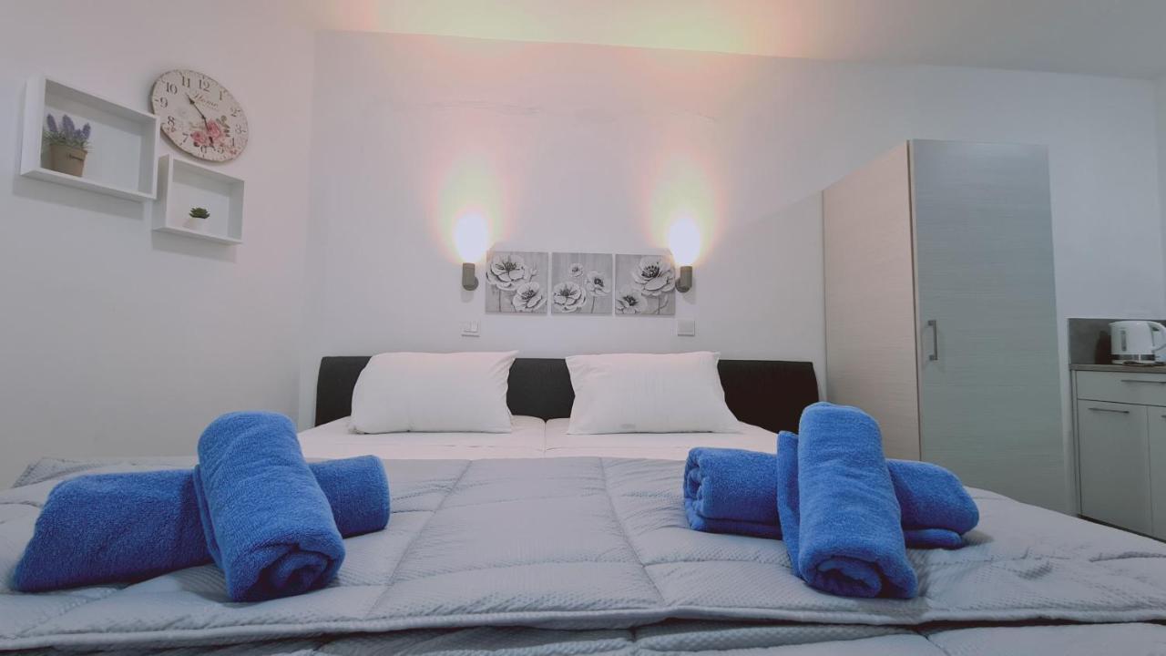 Stay Napa Living Studios Ayia Napa Exteriör bild