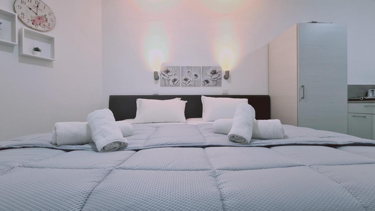 Stay Napa Living Studios Ayia Napa Exteriör bild