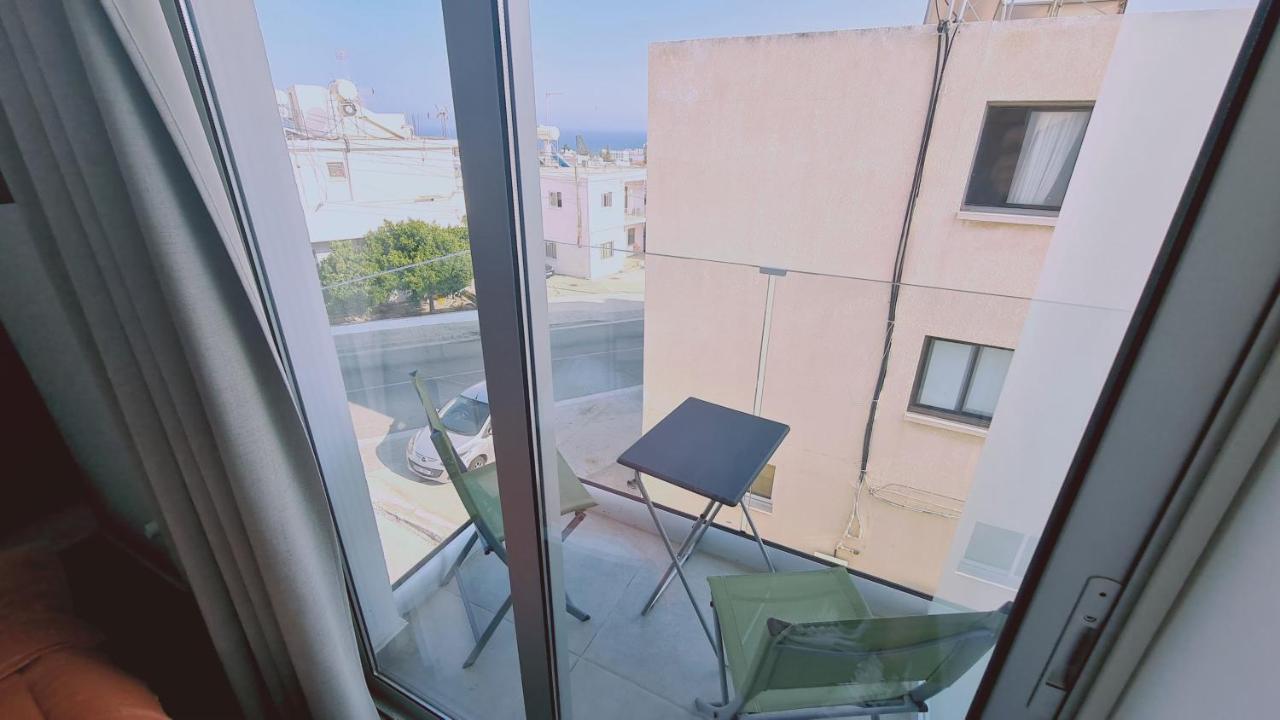 Stay Napa Living Studios Ayia Napa Exteriör bild